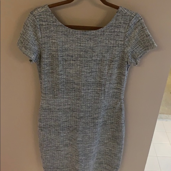 Banana Republic scoop neck office dress - Picture 4 of 8